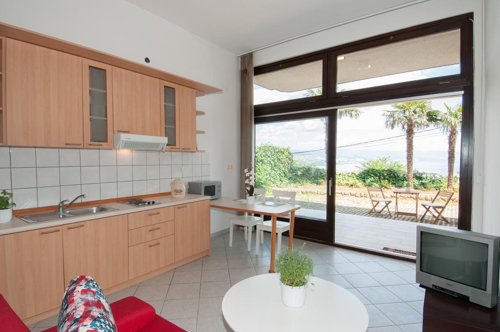 Apartments Daniel Opatija Habitación foto