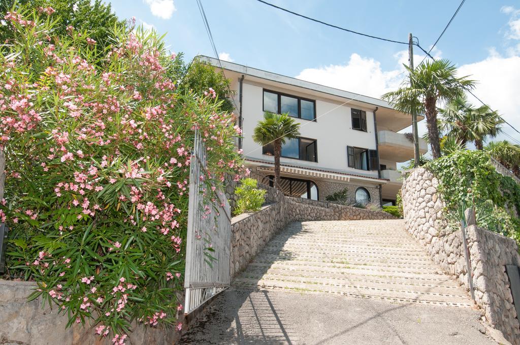 Apartments Daniel Opatija Habitación foto